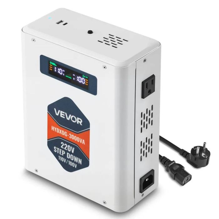 Jännitteenmuunnin 3000 VA 220 V - 110 V, USB ja LCD-näyttö