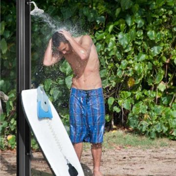 Outdoor shower, with 35 l capacity
