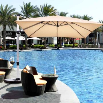 Outdoor patio umbrella, 360° rotation, 5 tilt positions, 300 × 300 × 261 cm