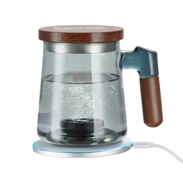 Стакан для водородной воды объемом 400 мл с ионизатором SPE и беспроводной зарядкой.